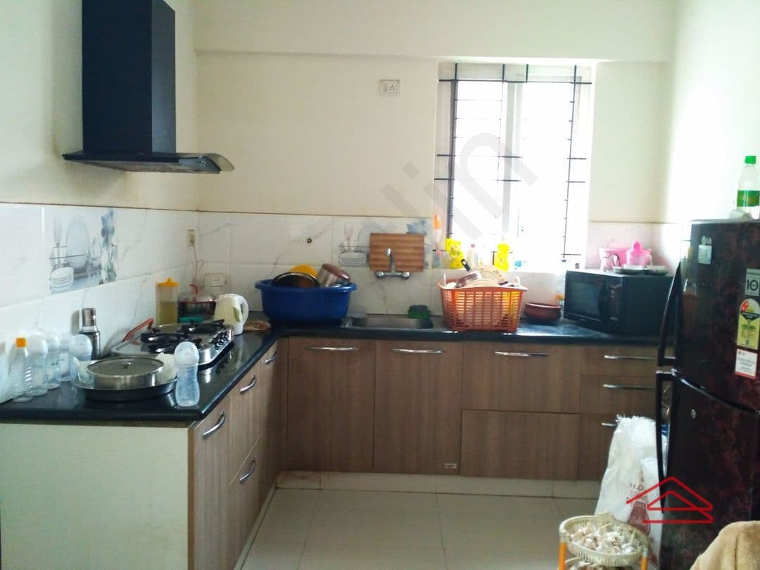 Kitchen 1