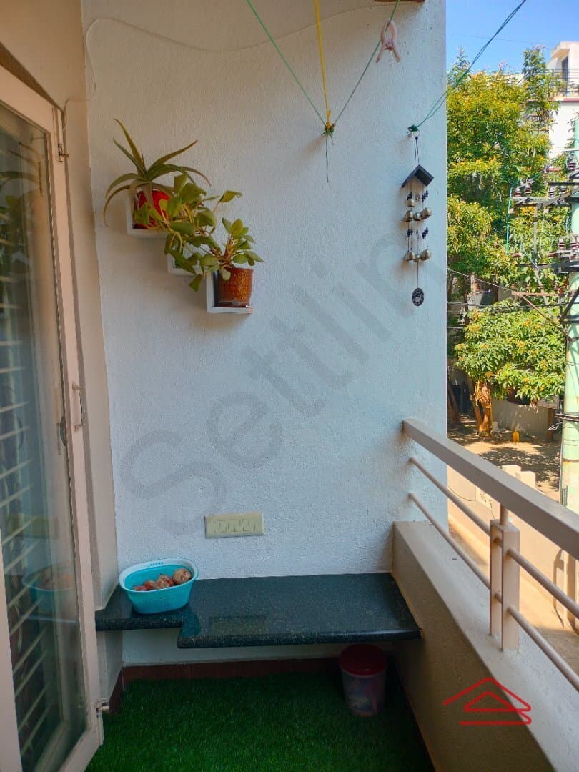Balcony 2