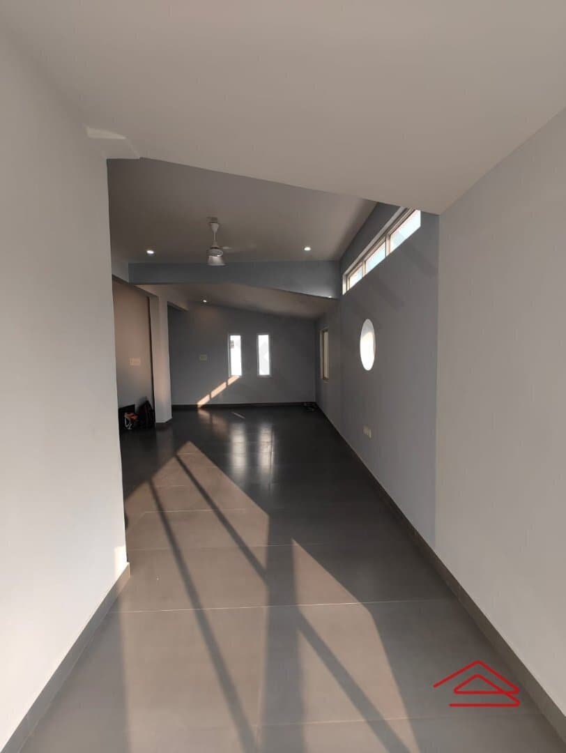 halls 3