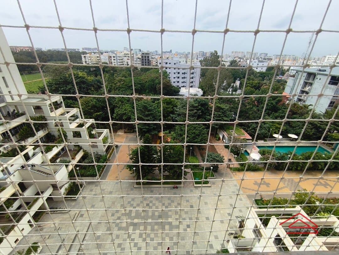 Balcony 2