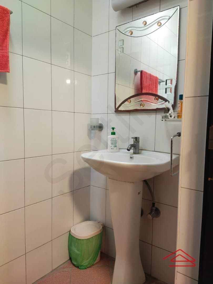 Bathroom 4