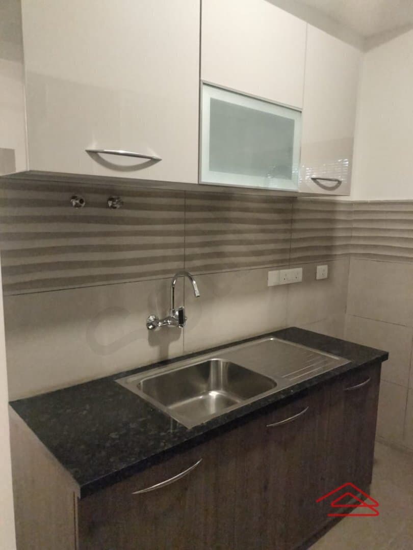 Kitchen 1