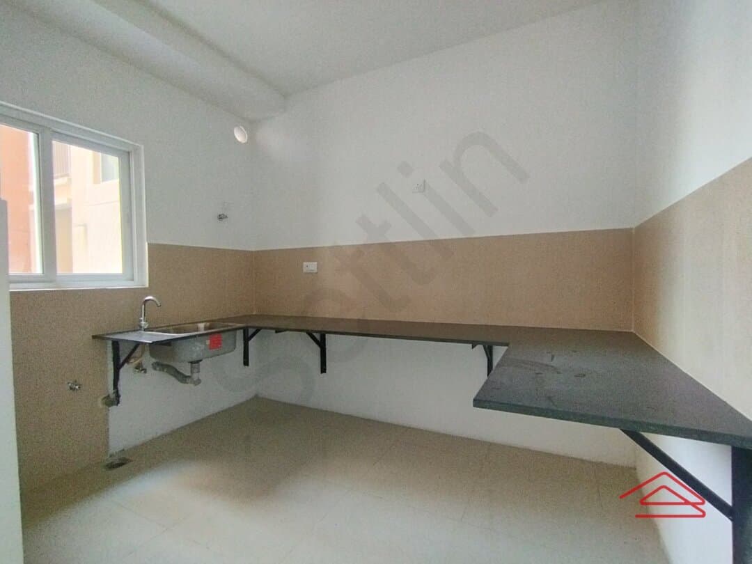 Kitchen 1