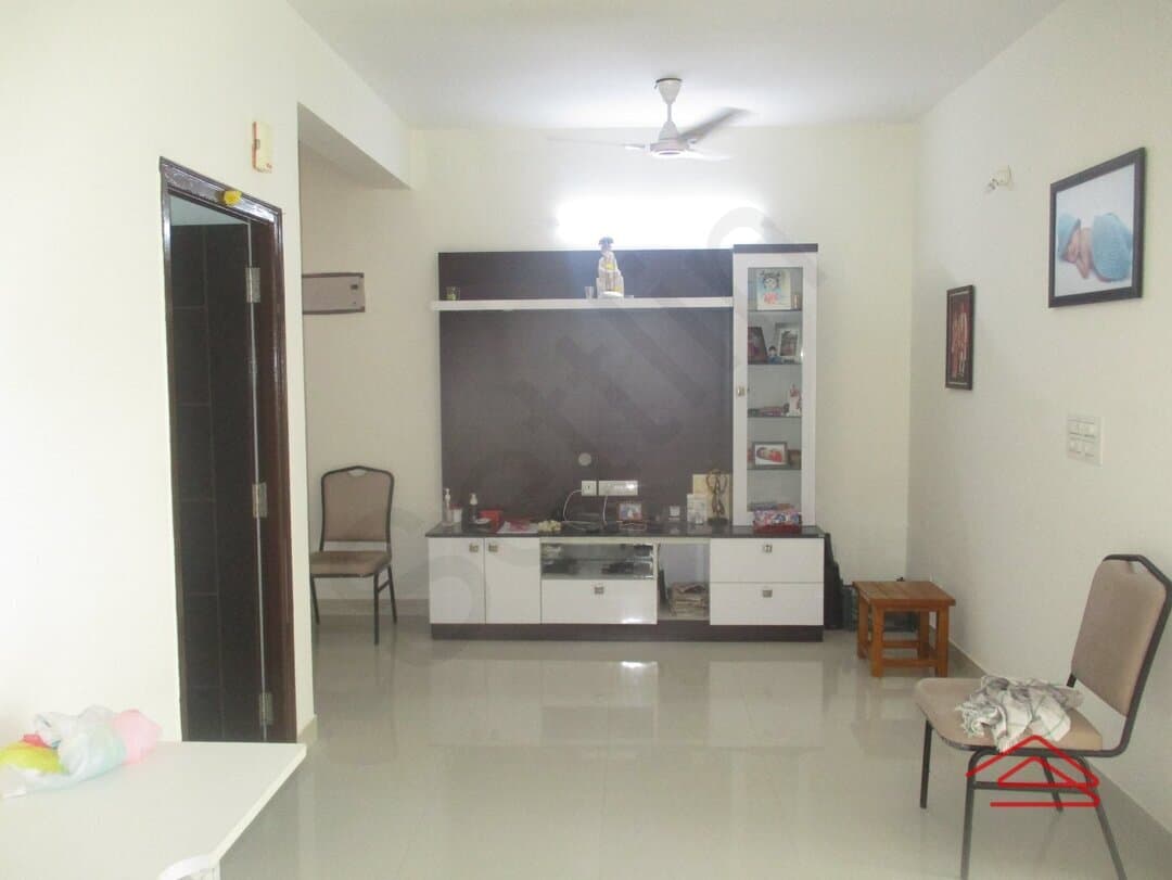 Hall 1