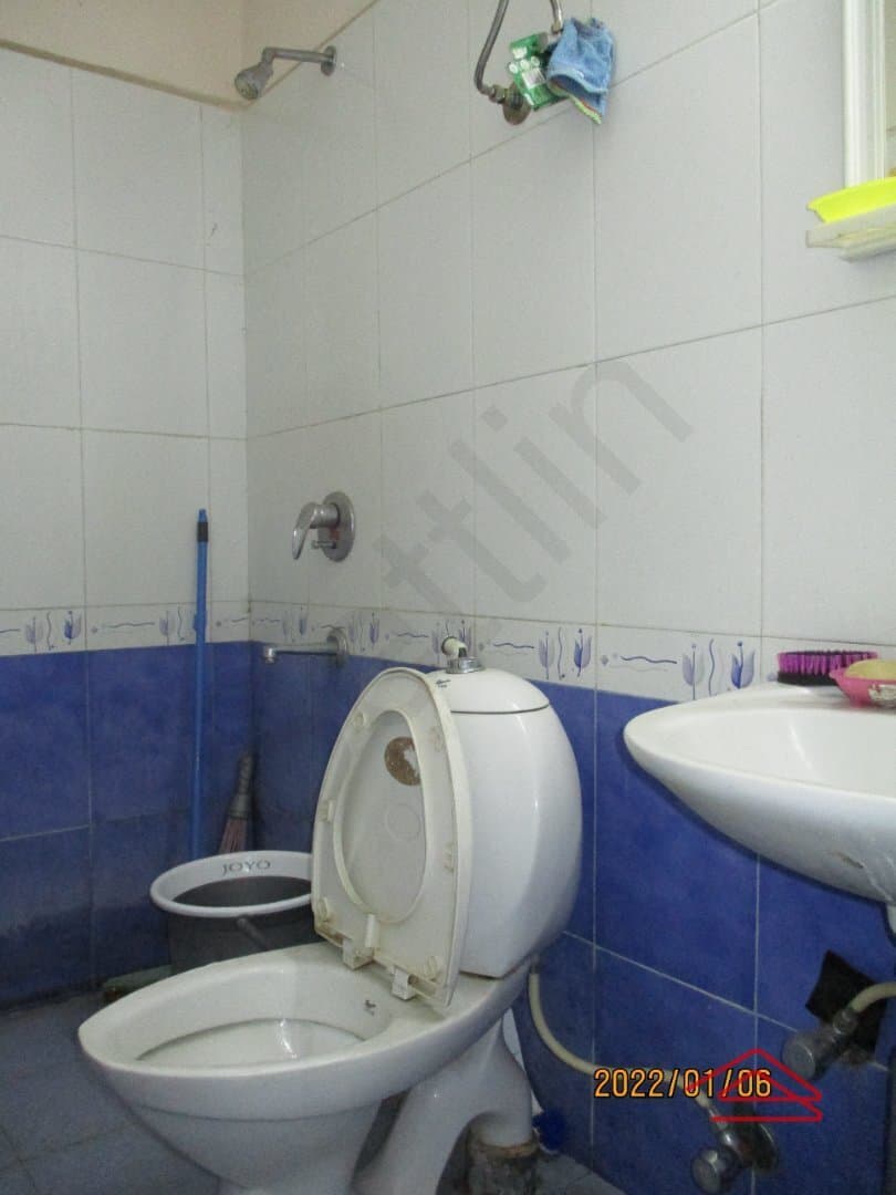 Bathroom 2