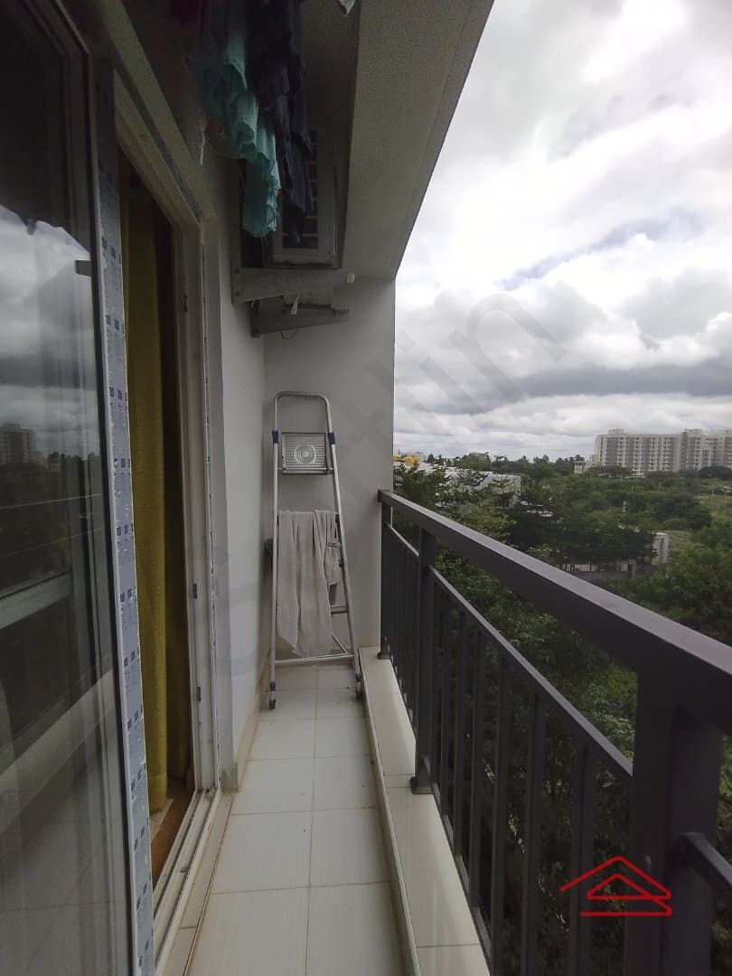Balcony 1