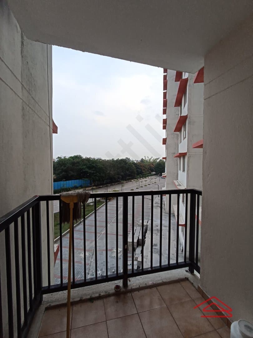 Balcony 1