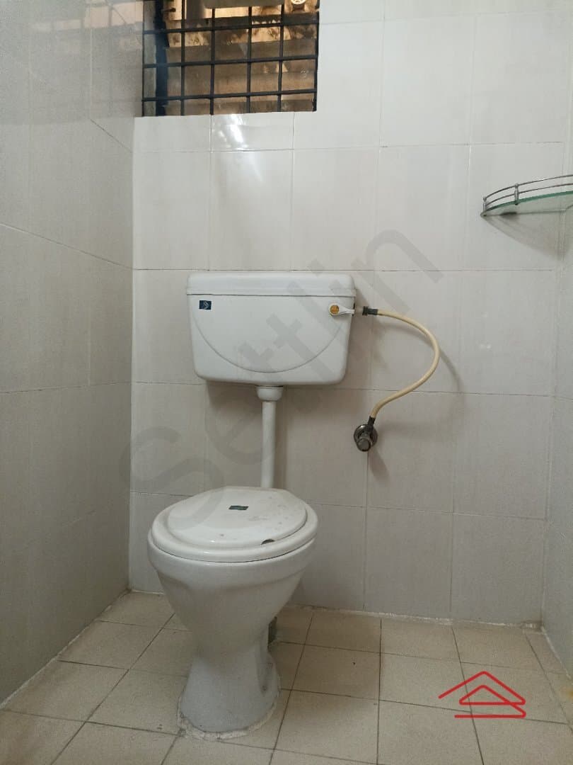 Bathroom 3