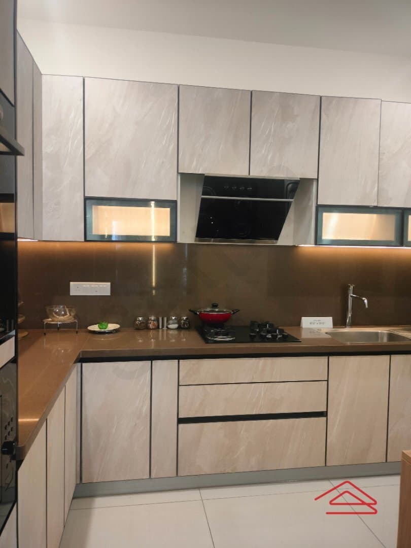 Kitchen 1