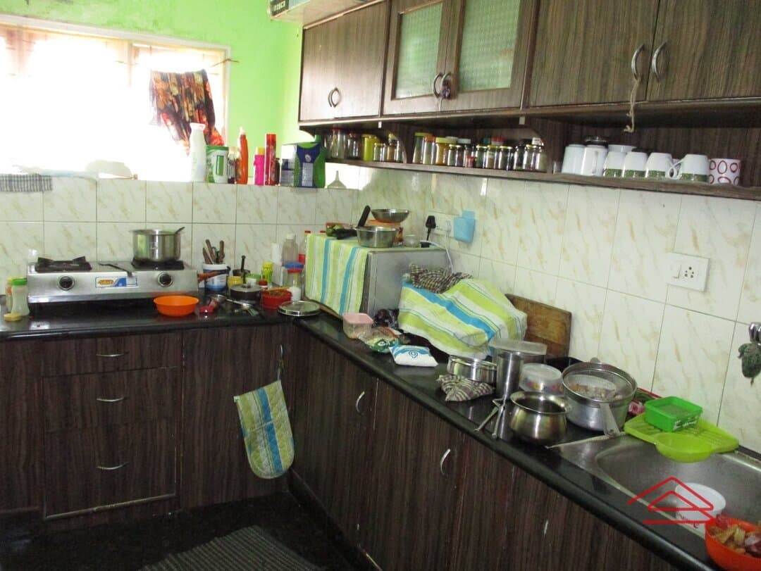 Kitchen 1