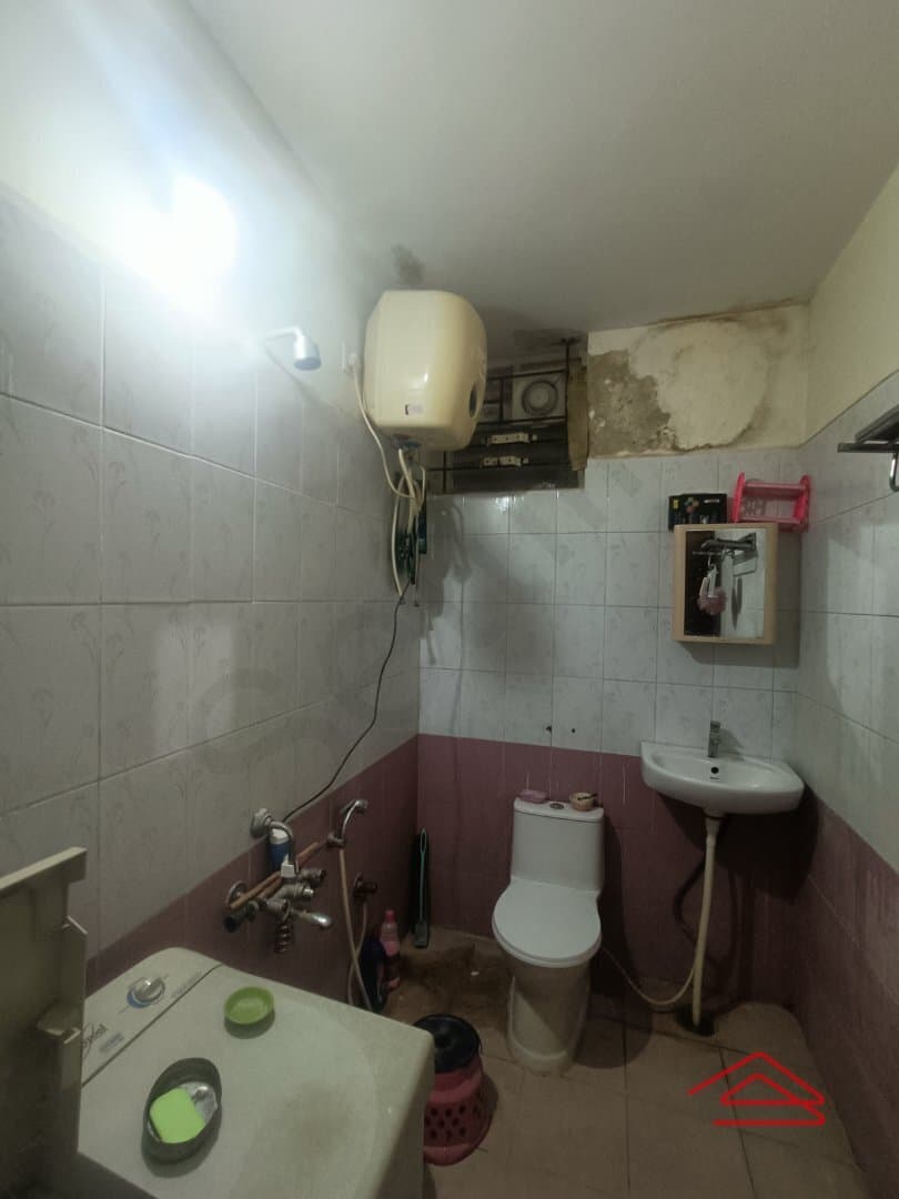 Bathroom 3