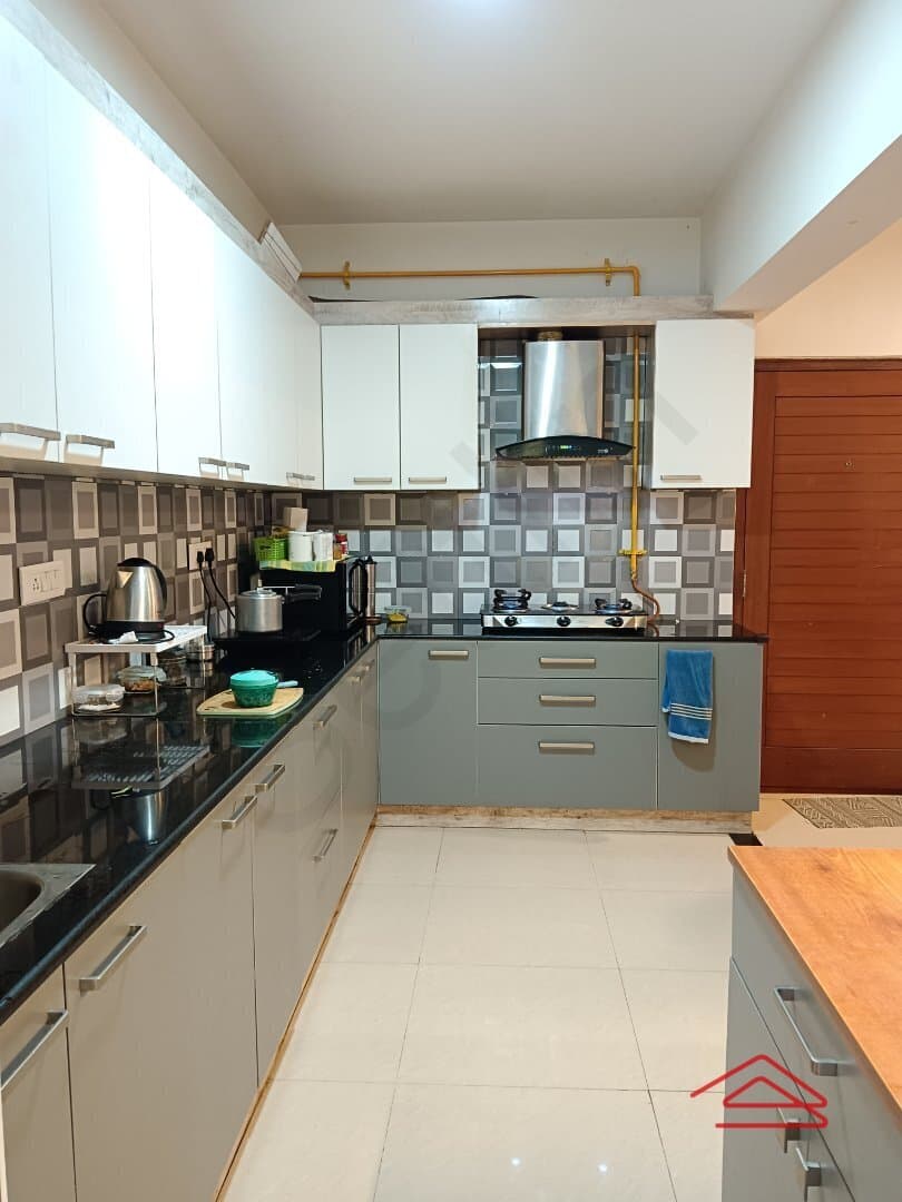 Kitchen 1