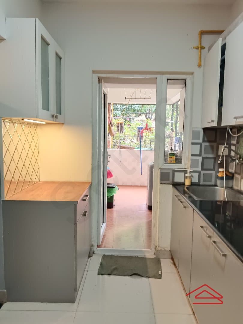 Kitchen 1