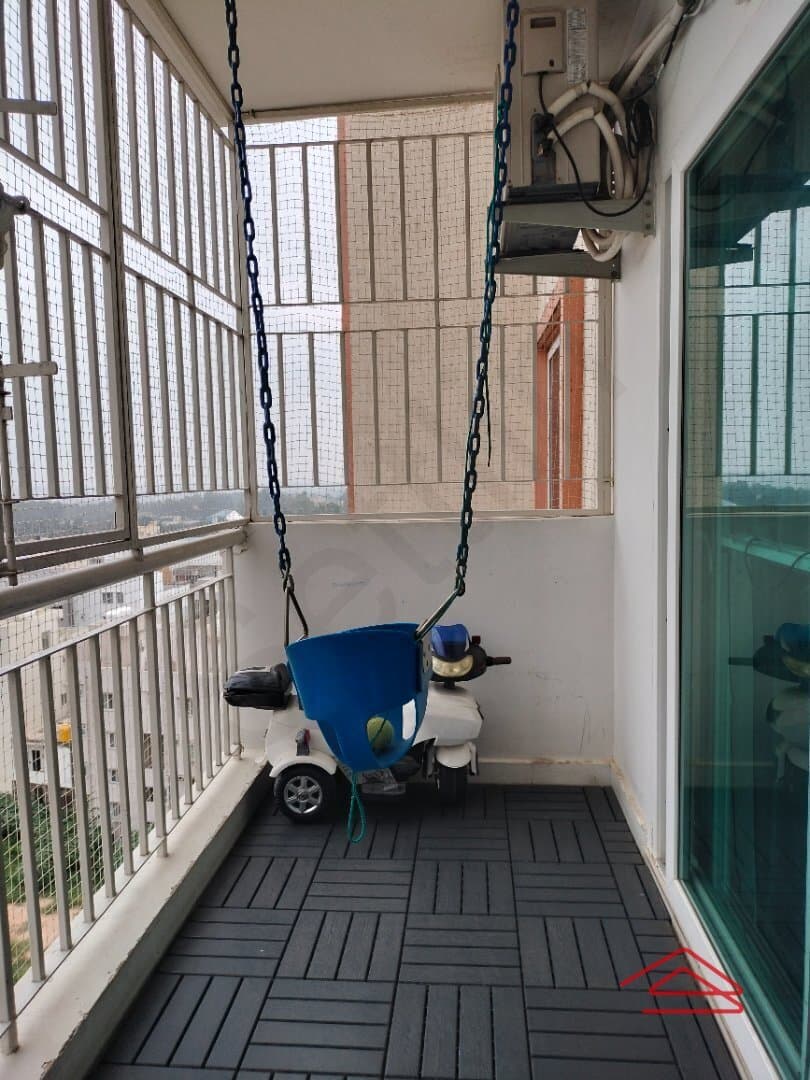 Balcony 2