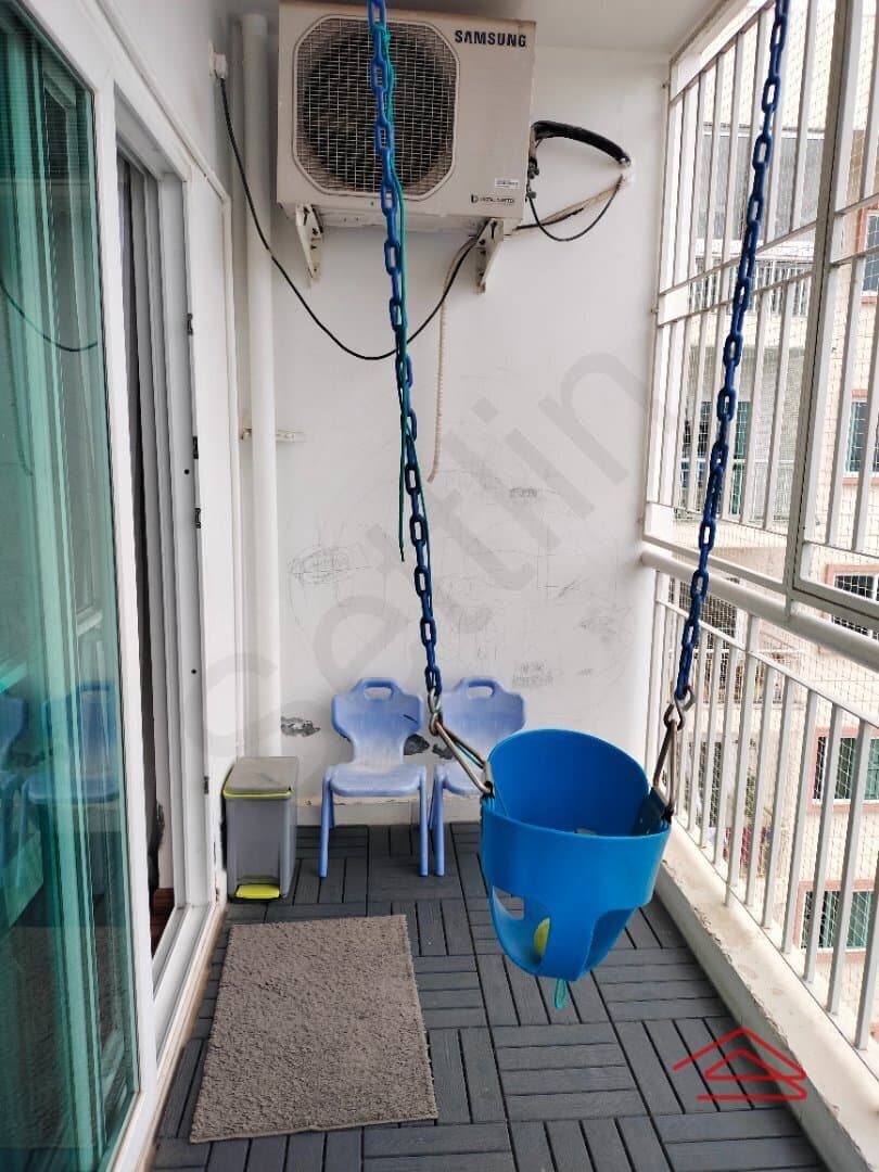 Balcony 2