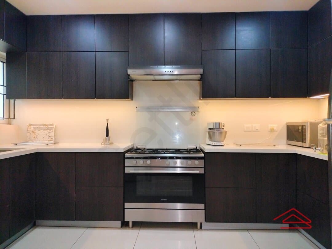 Kitchen 1