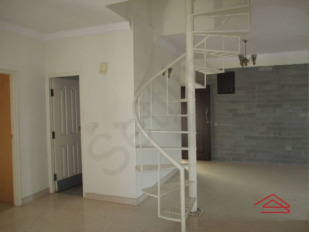 Hall 1