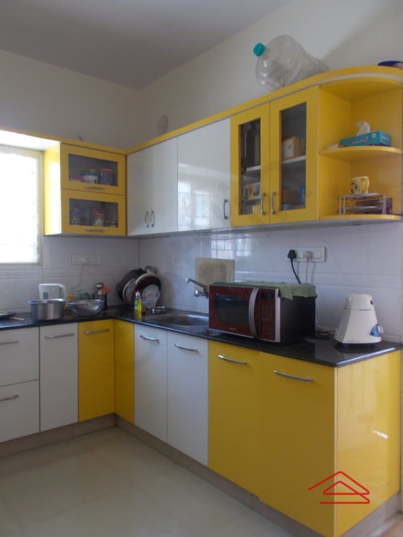 Kitchen 1