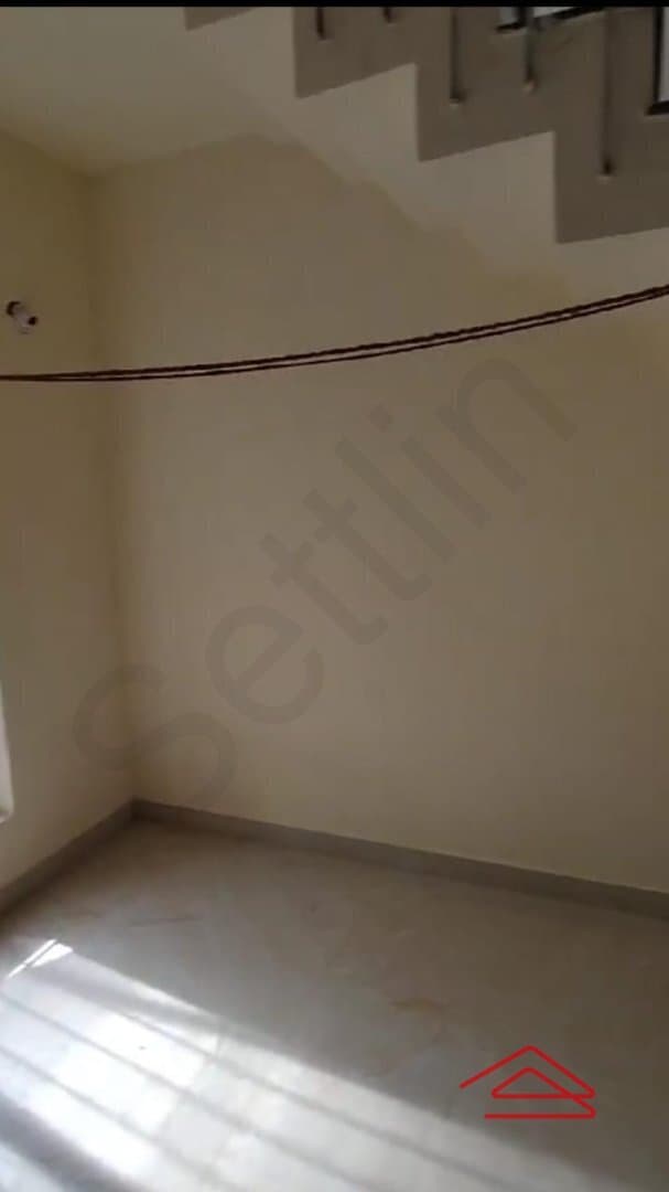 Hall 1