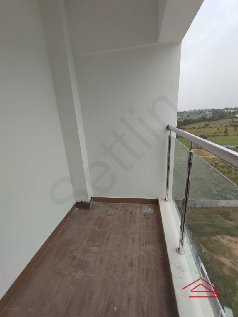 Balcony 2