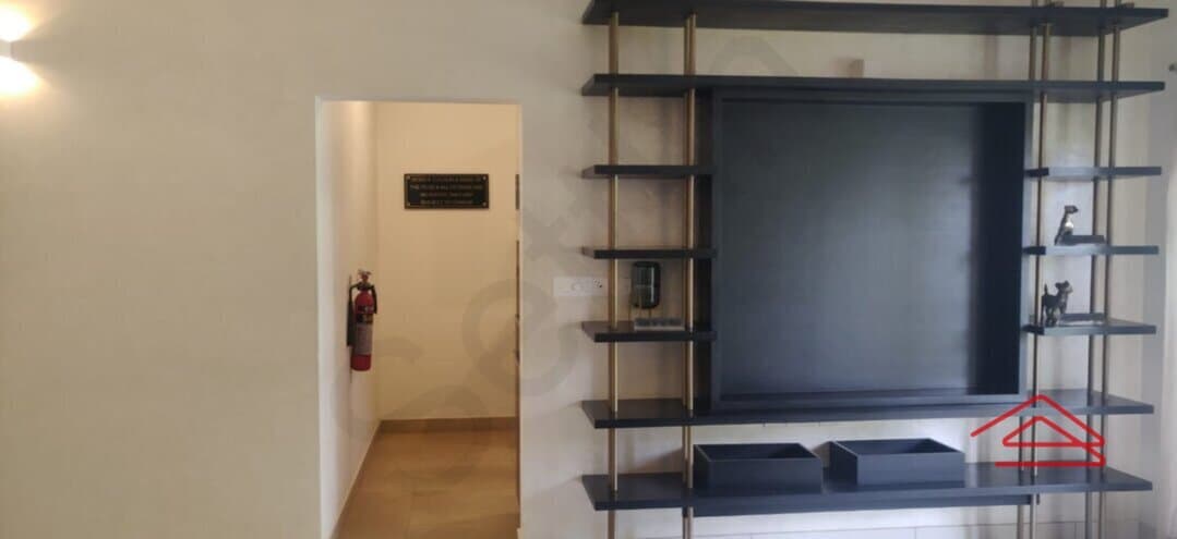 Hall 1