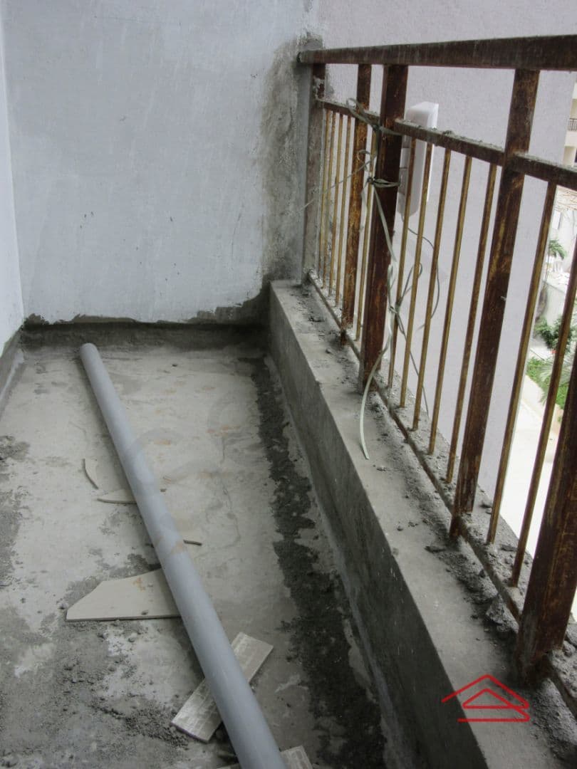Balcony 1