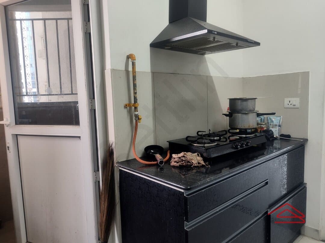 Kitchen 1