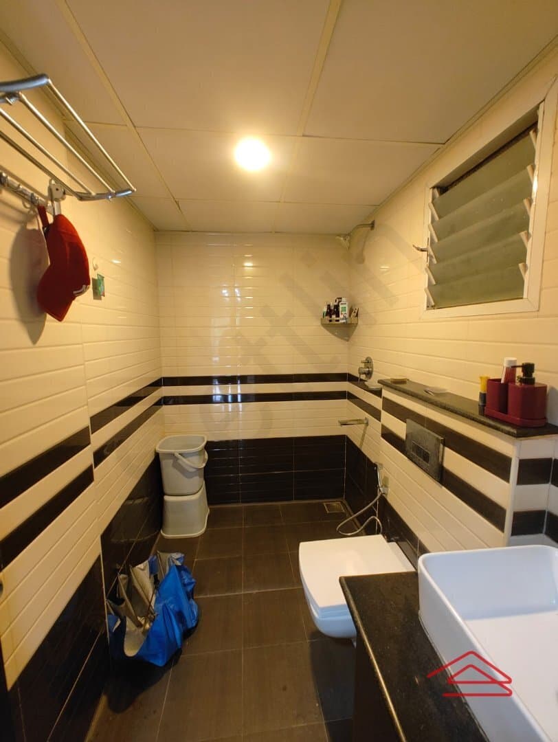 Bathroom 3