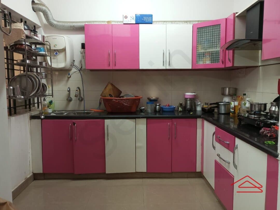 Kitchen 1