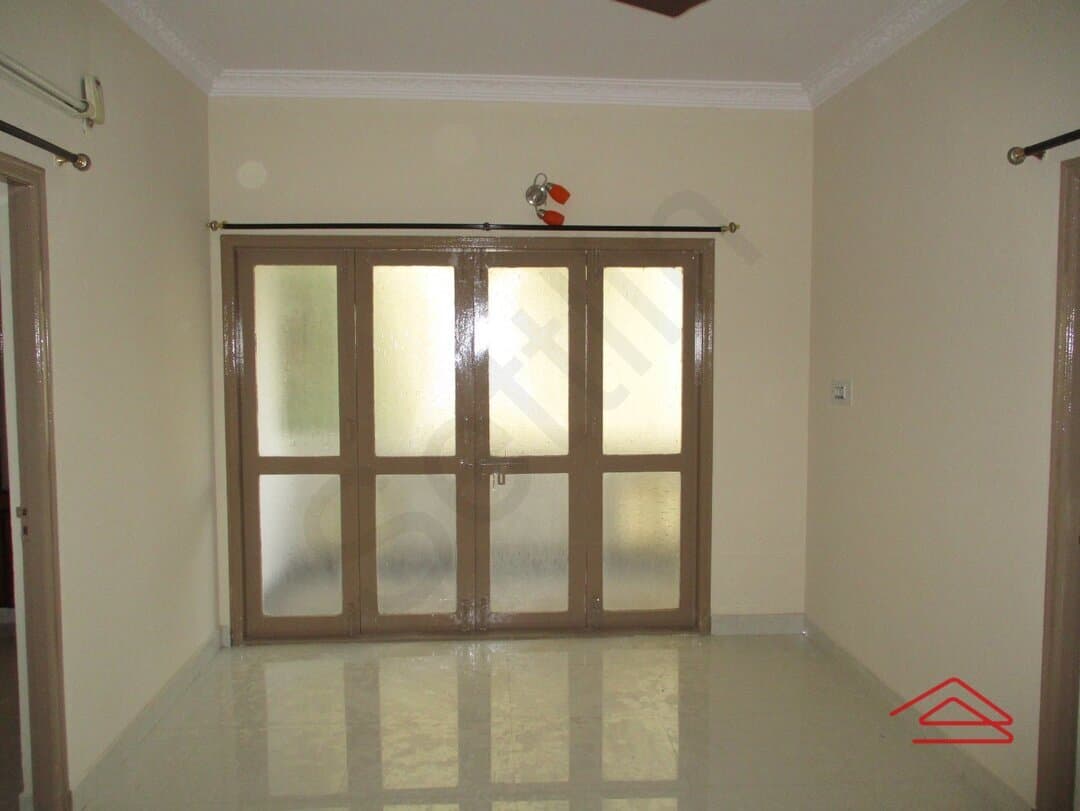 Hall 1