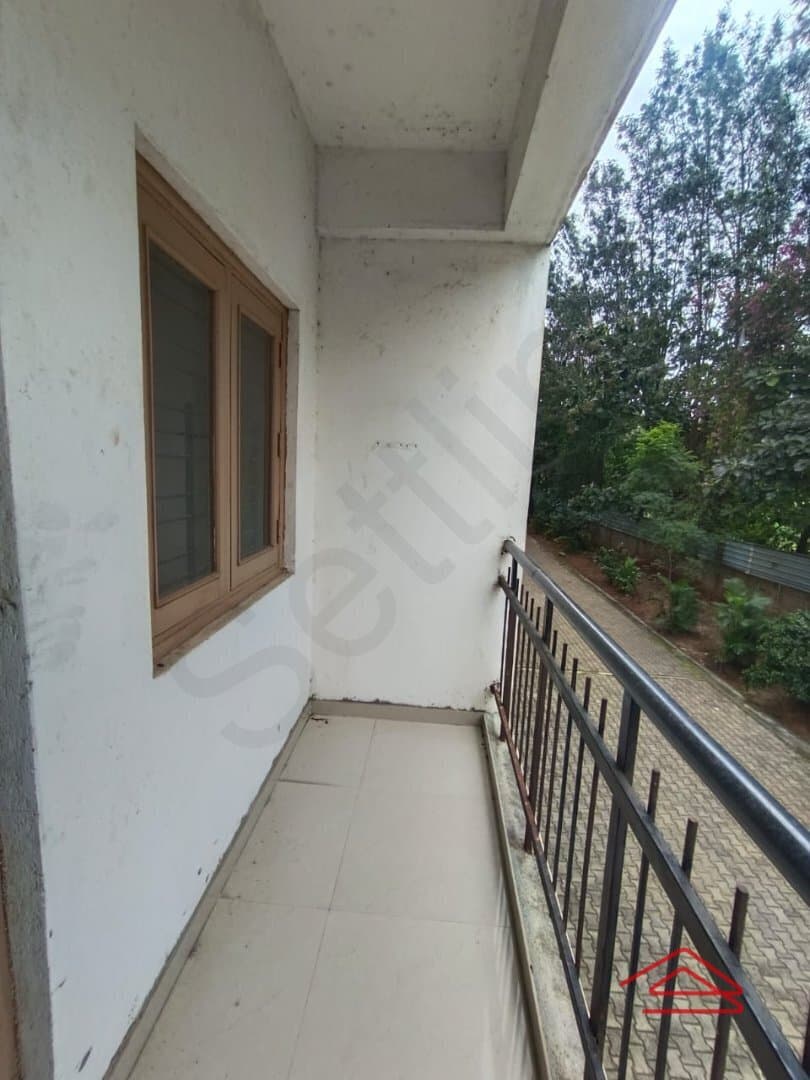 Balcony 1