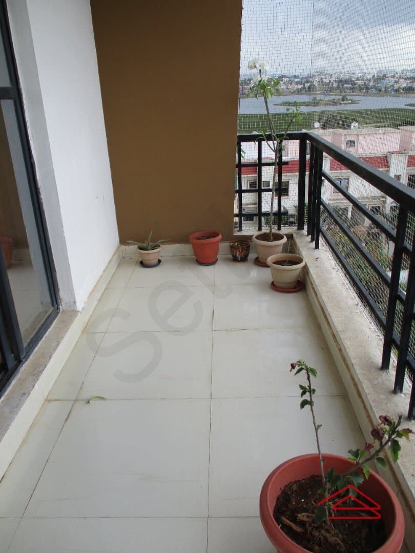Balcony 2