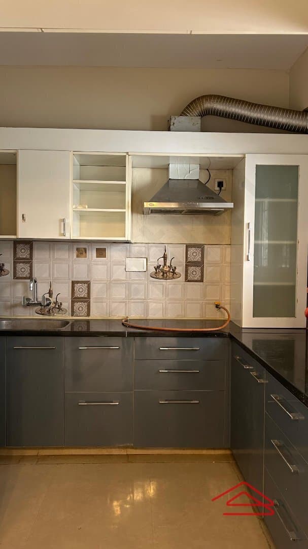 Kitchen 1