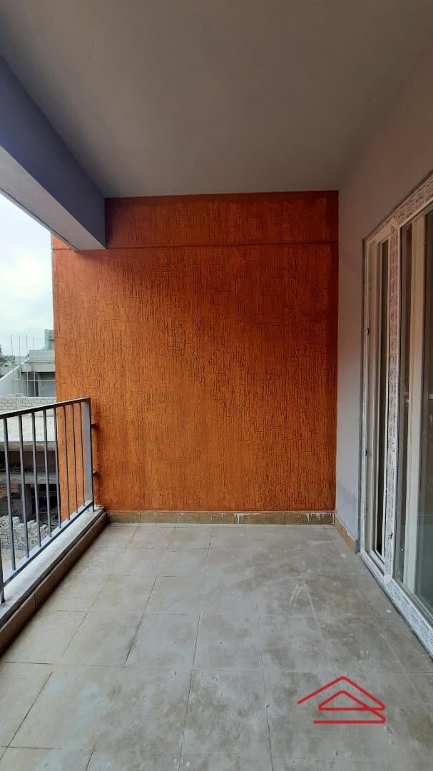 Balcony 2