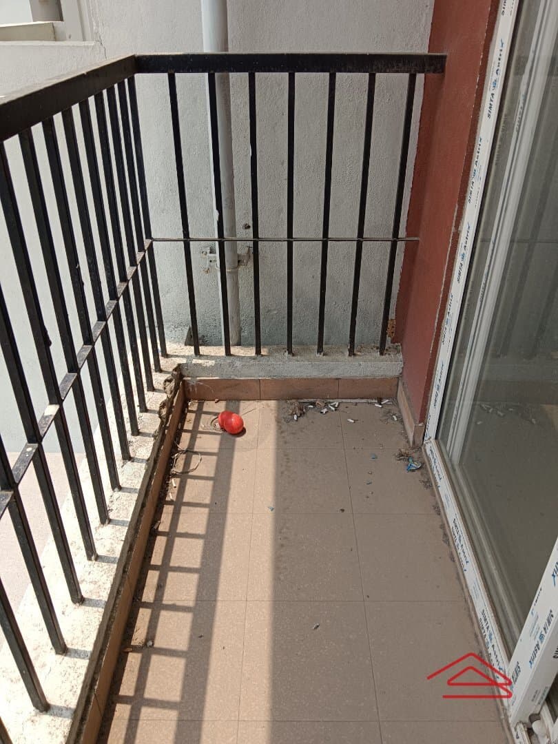Balcony 1