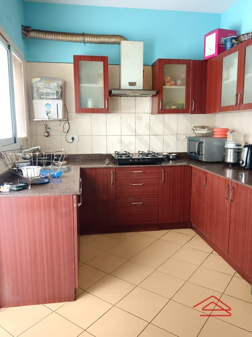 Kitchen 1