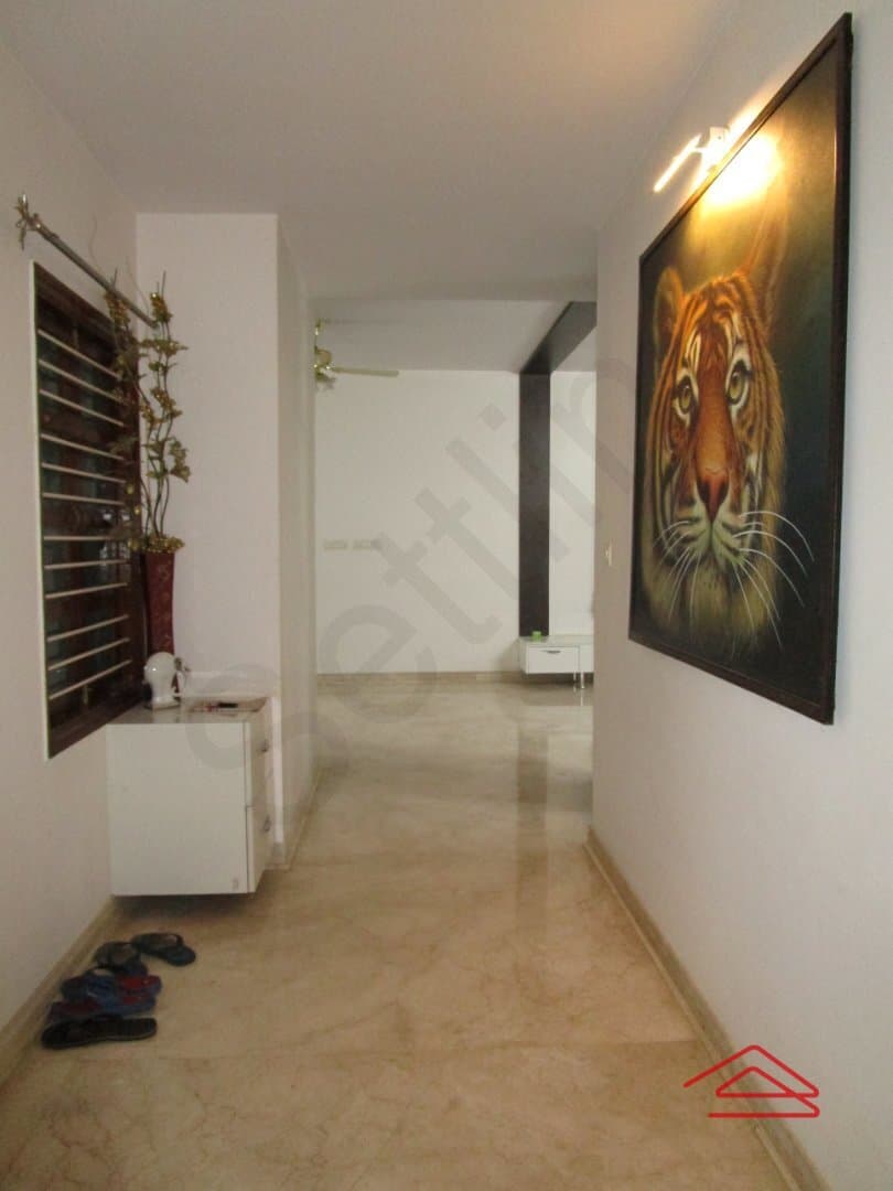 Hall 1