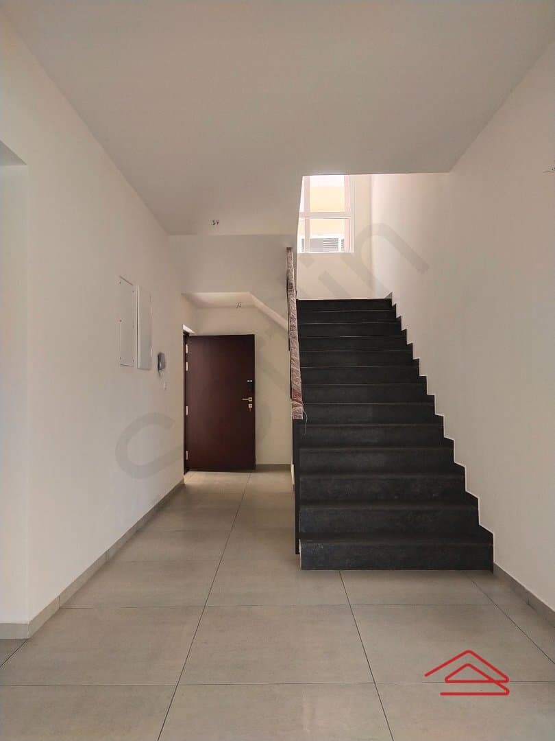 Hall 1