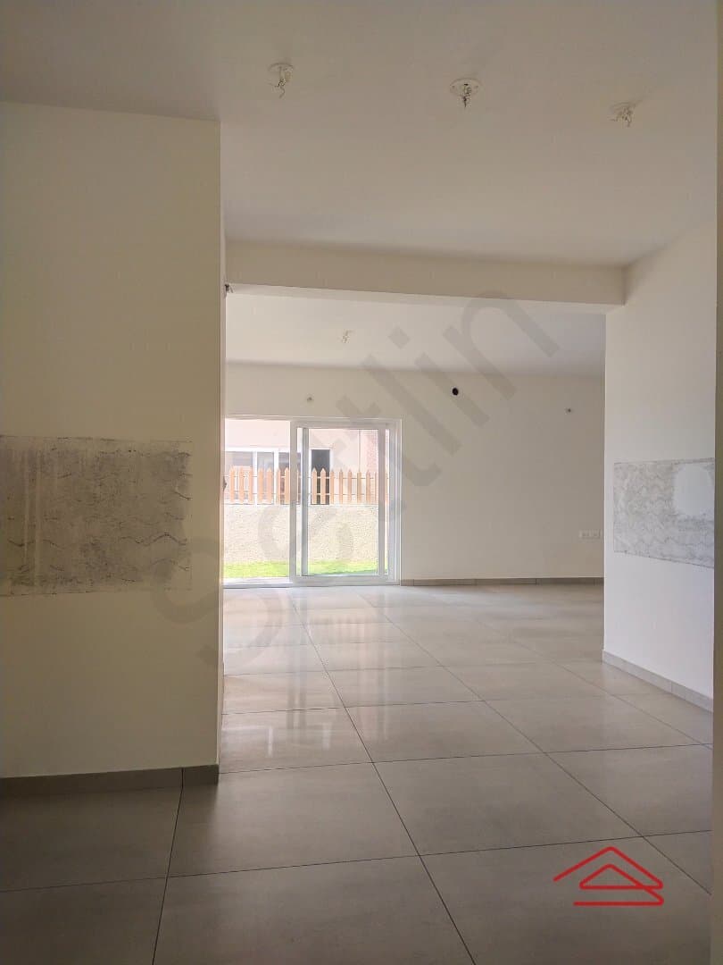 Hall 1