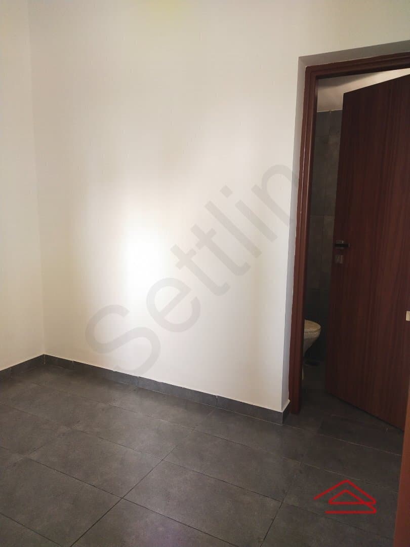 Servant Room 1