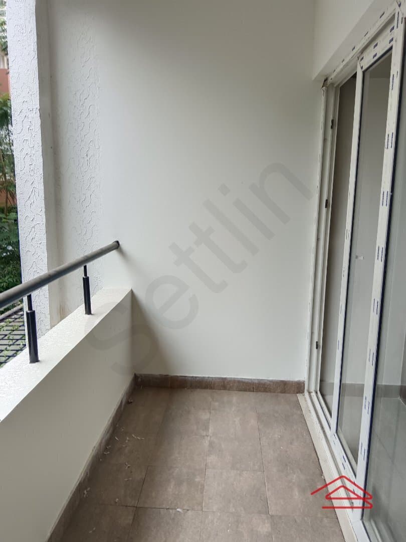 Balcony 2