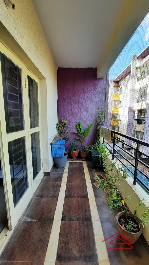 Balcony 3