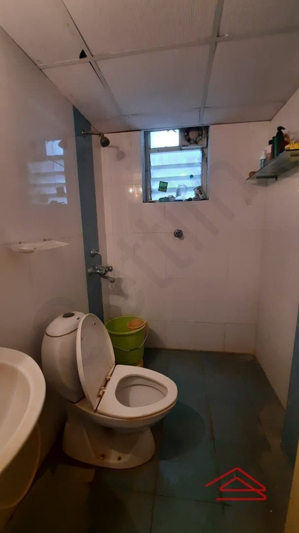 Bathroom 2