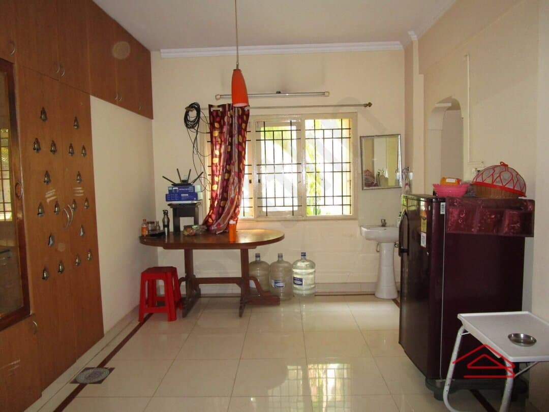 Hall 1