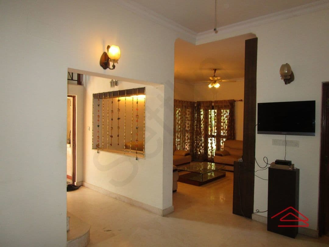 Hall 1