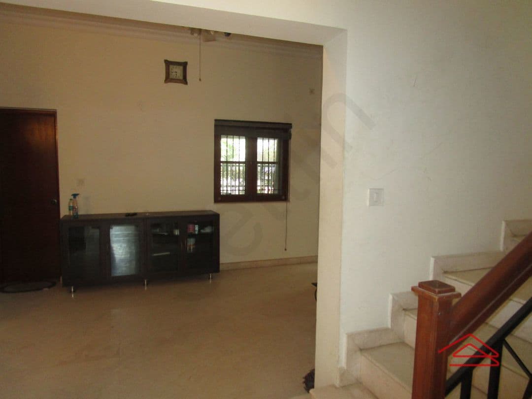 Hall 1