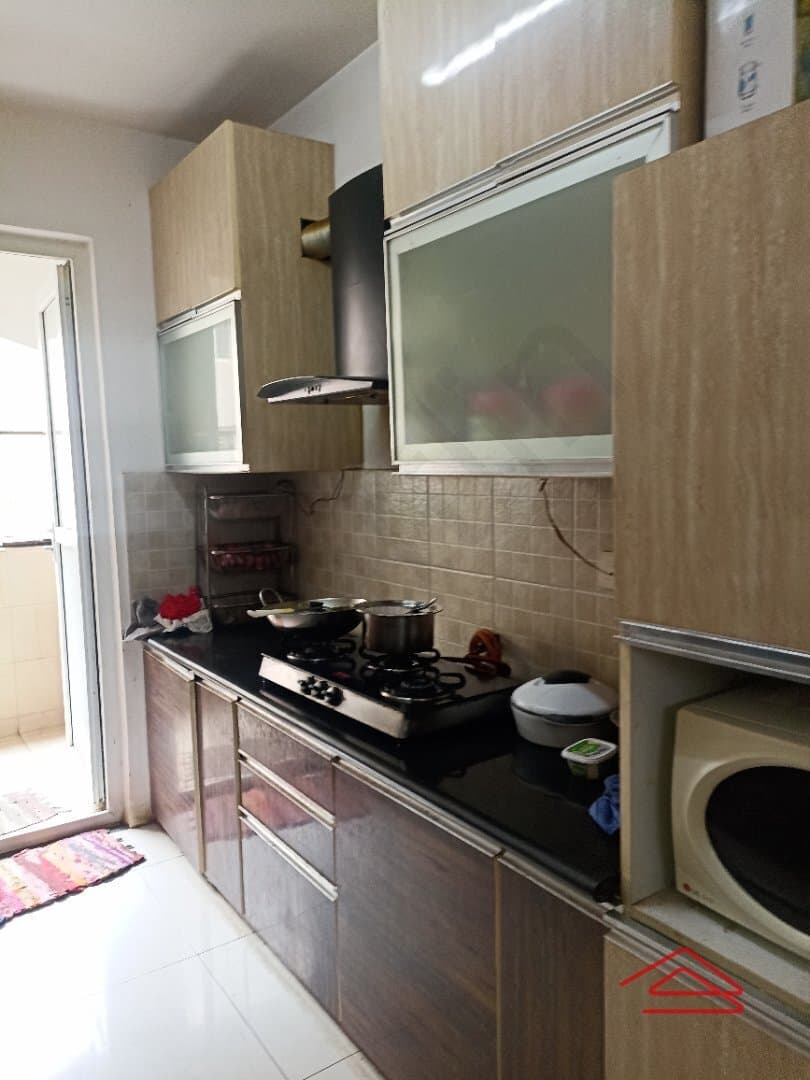 Kitchen 1