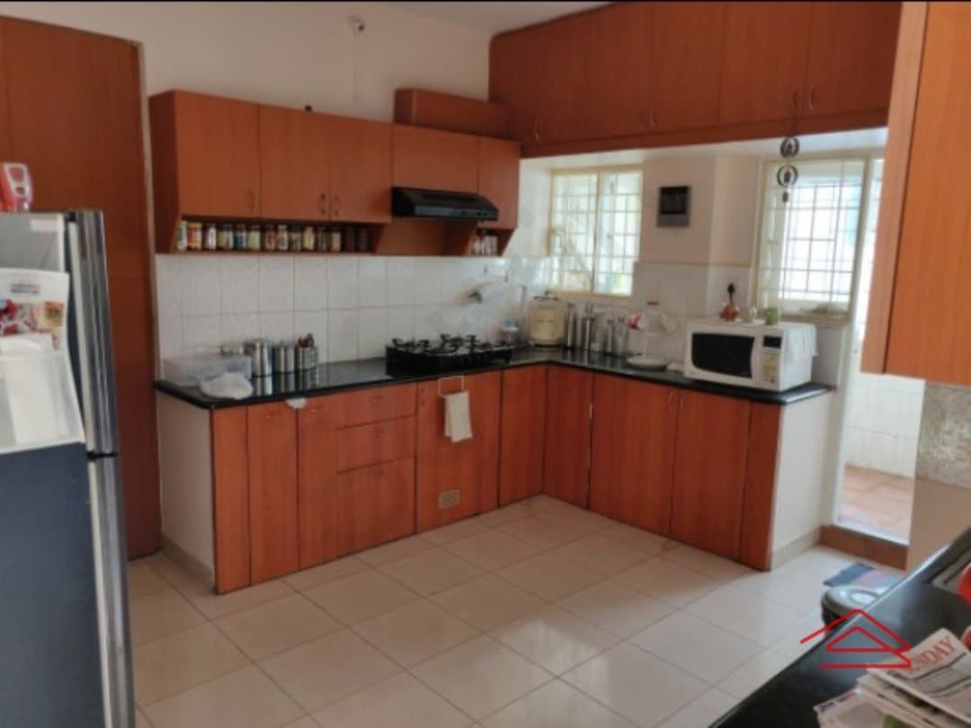 Kitchen 1