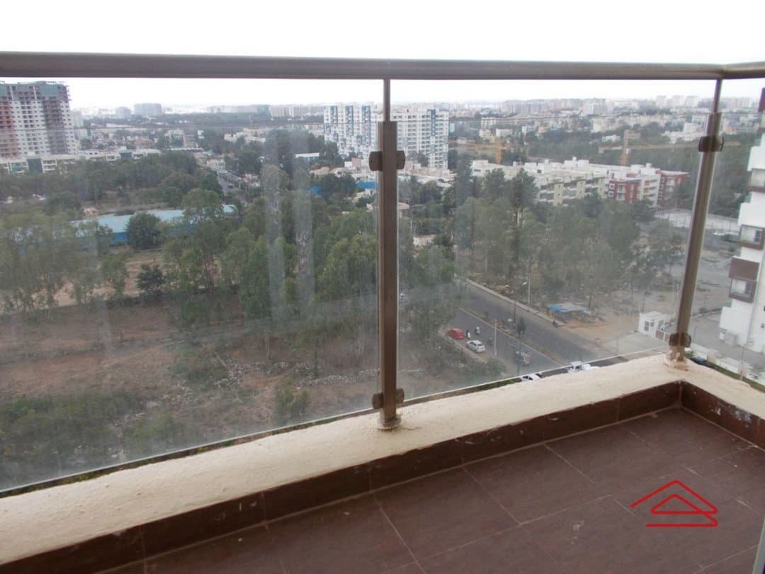 Balcony 2
