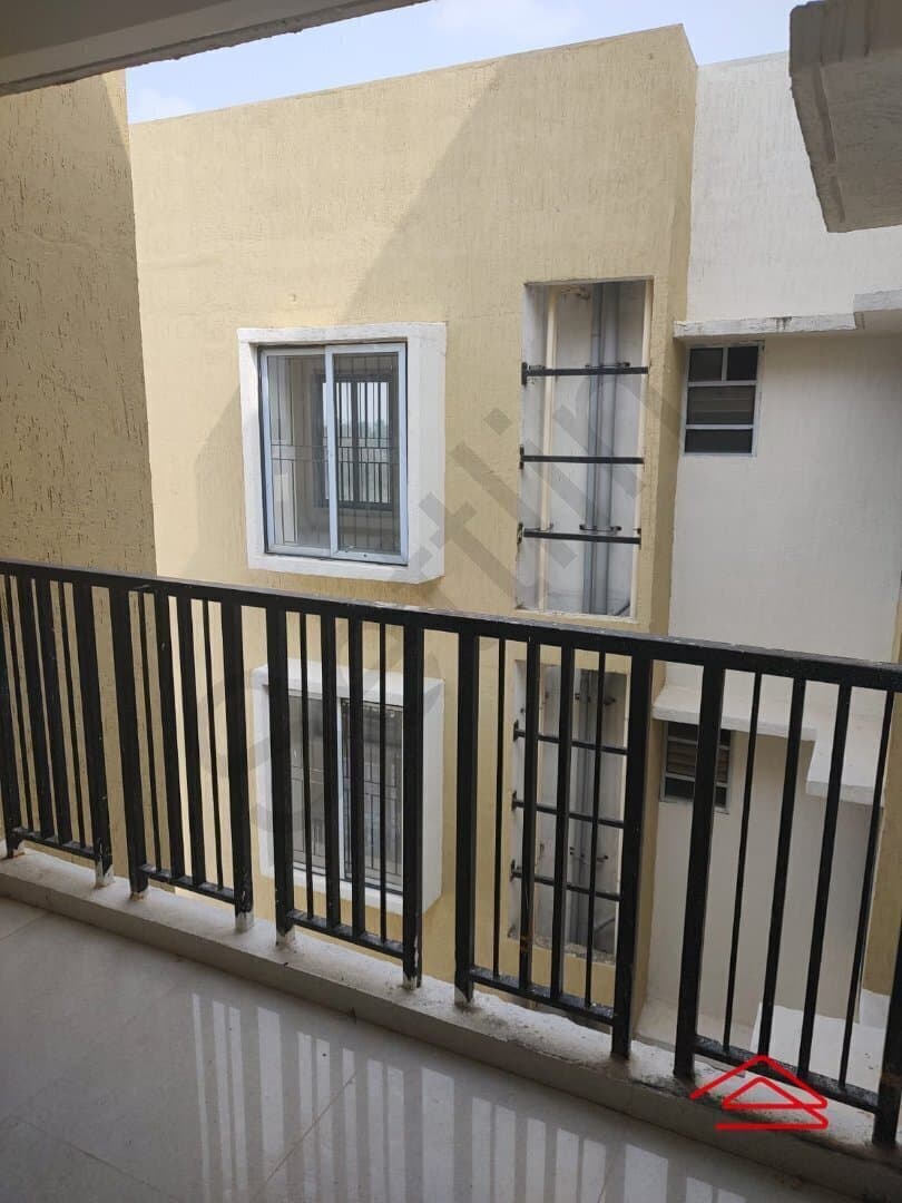 Balcony 2